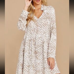 Aura Elegant Cream and Tan Patterned Midi Dress